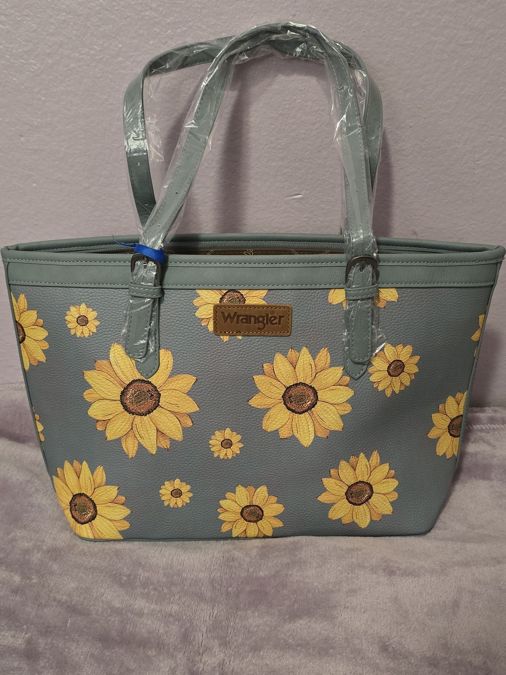 Wrangler Sunflower Tote Bag in Sage Green
